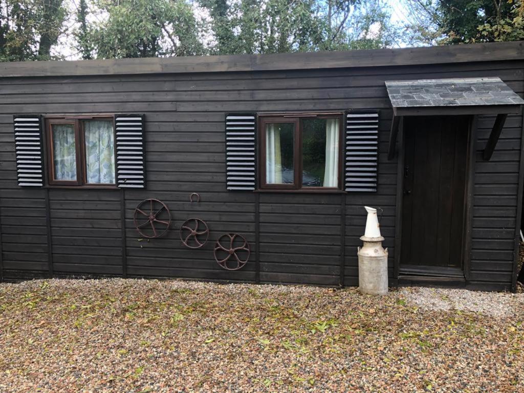 The Cabin At Hillhead Farm St Columb Major エクステリア 写真
