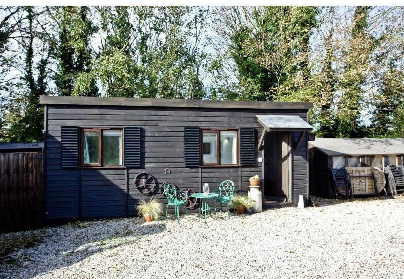 The Cabin At Hillhead Farm St Columb Major エクステリア 写真